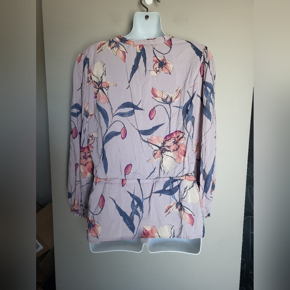 A New Day Floral V-Neck Women's Top - Pink and Purple, Size Medium - Picture 3 of 4